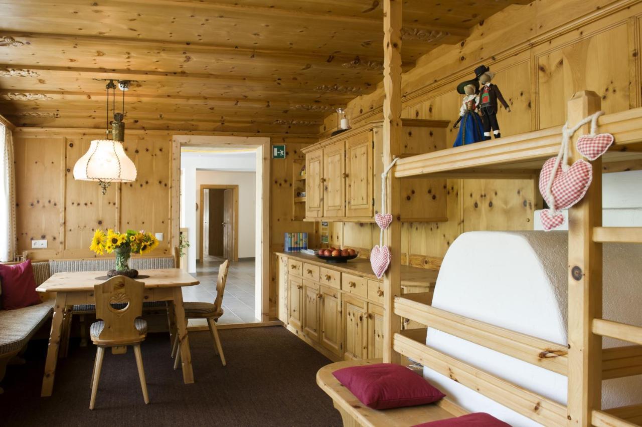 Martina Breakfast Lodge Kastelruth Exterior foto
